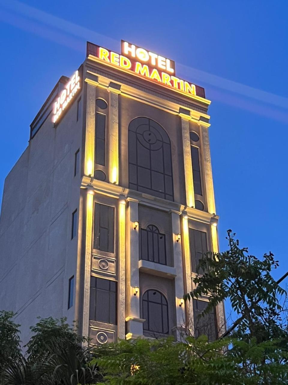 Hotel Stamps Red Martin By Eight Continents - 70 Steps From Golden Temple Amritsar Esterno foto